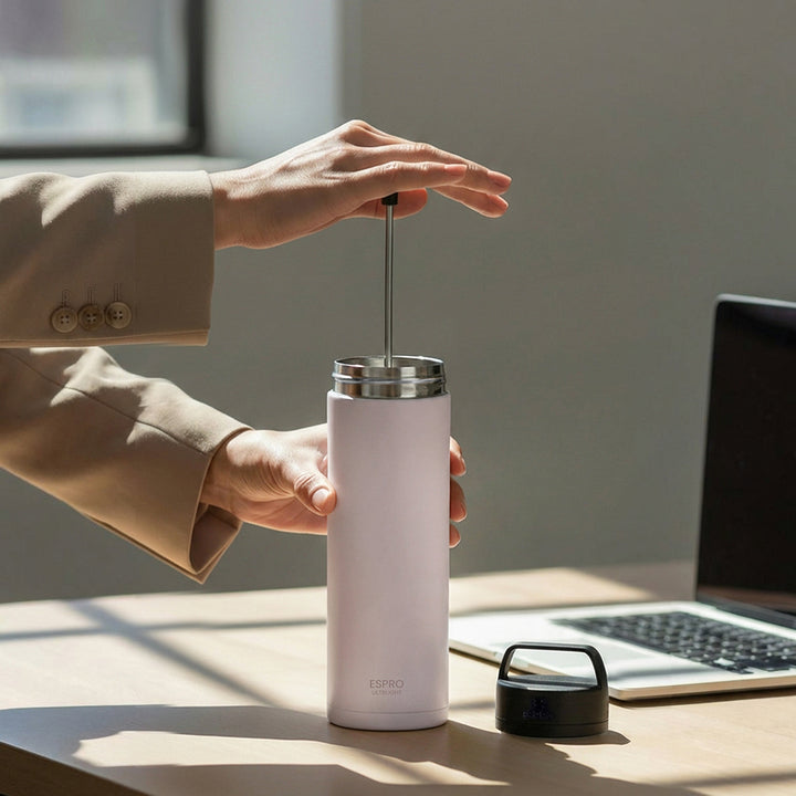 P0 Ultralight Travel Coffee Press Frost Wisteria