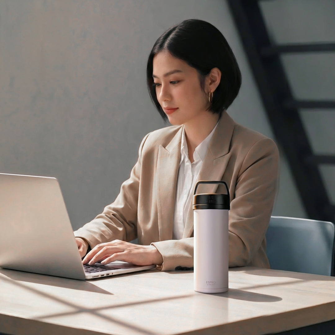 P0 Ultralight Travel Coffee Press Frost Wisteria