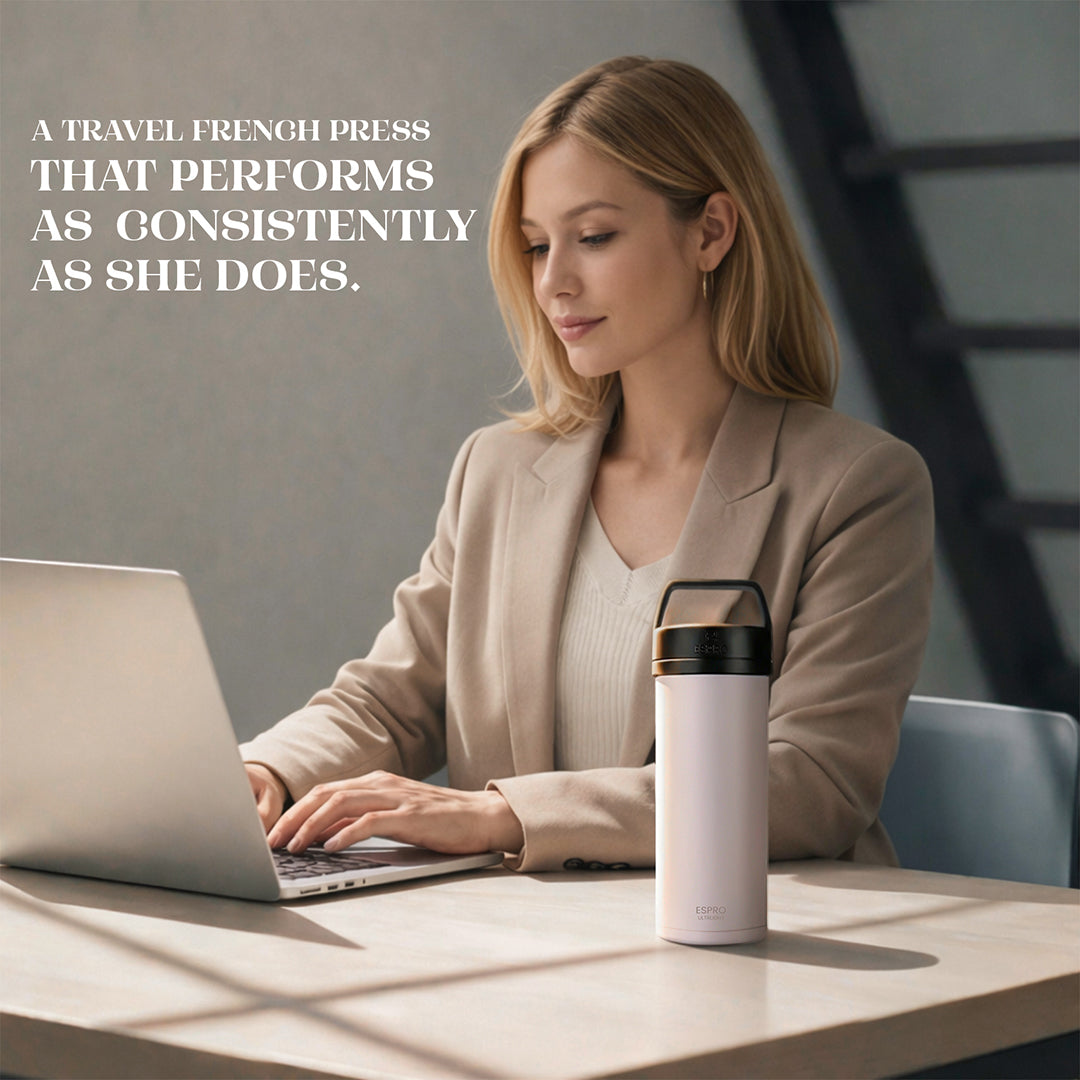 P0 Ultralight Travel Coffee Press Frost Wisteria + 100 Paper Filters