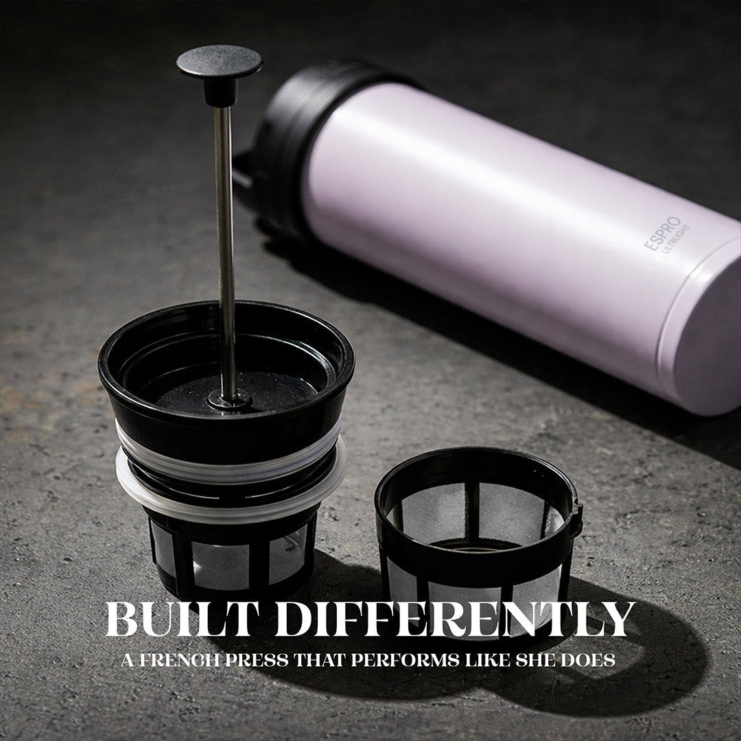 P0 Ultralight Travel Coffee Press Frost Wisteria + 100 Paper Filters